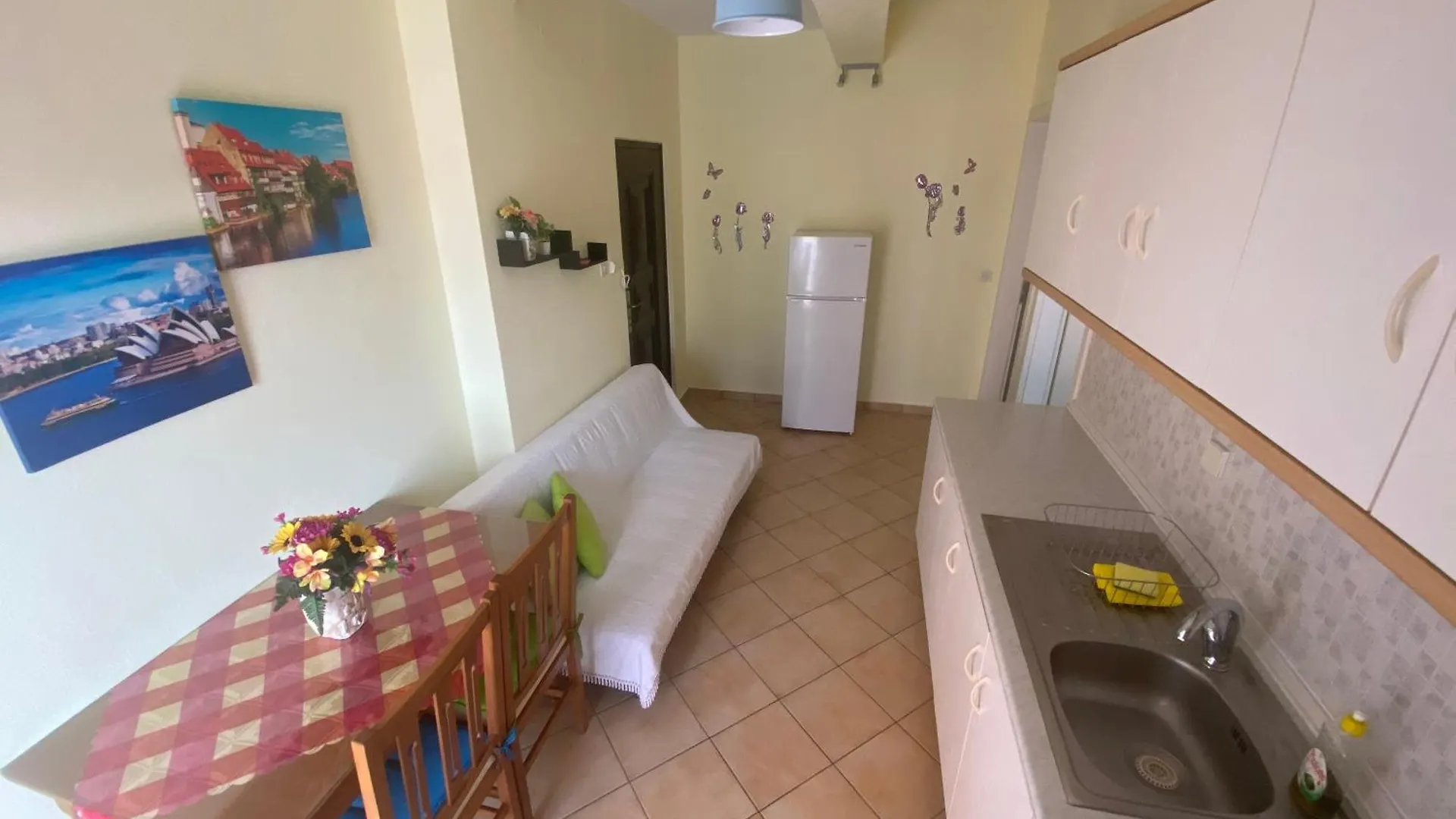 Kelesi Apartments Nea Kallikrateia 0*,